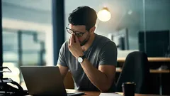 Bilgisayar Başında Göz Sağlığını Korumak İçin Herkesin Bilmesi Gereken 6 Kural